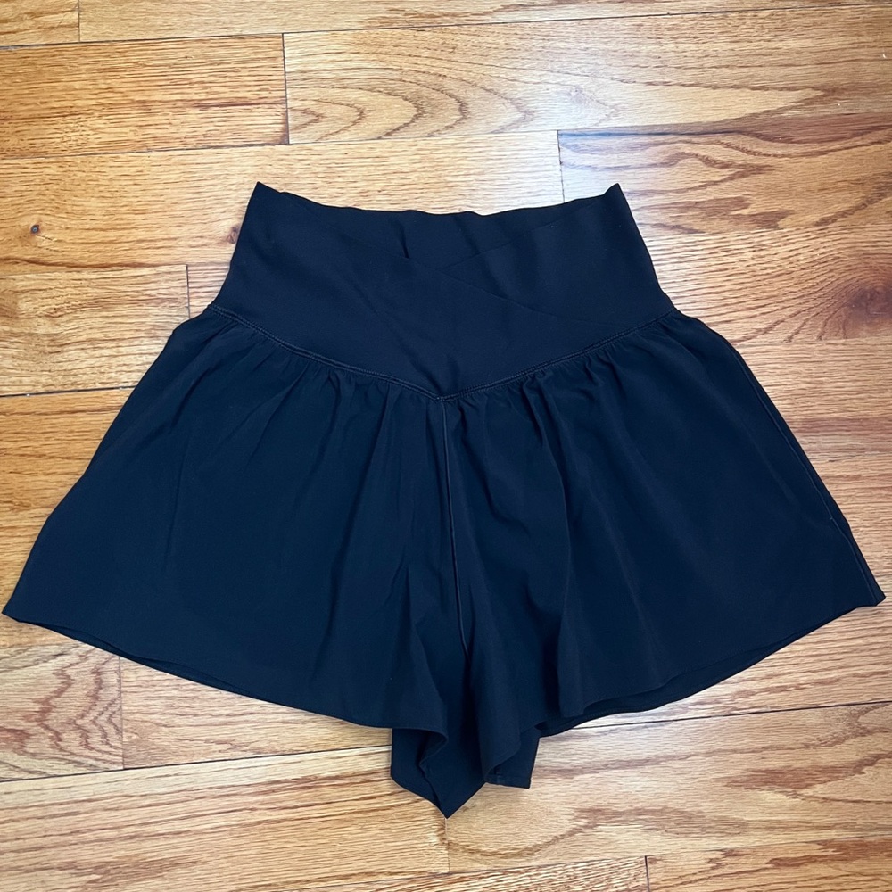 Offline by Aerie Real Me Crossover Flowy Short